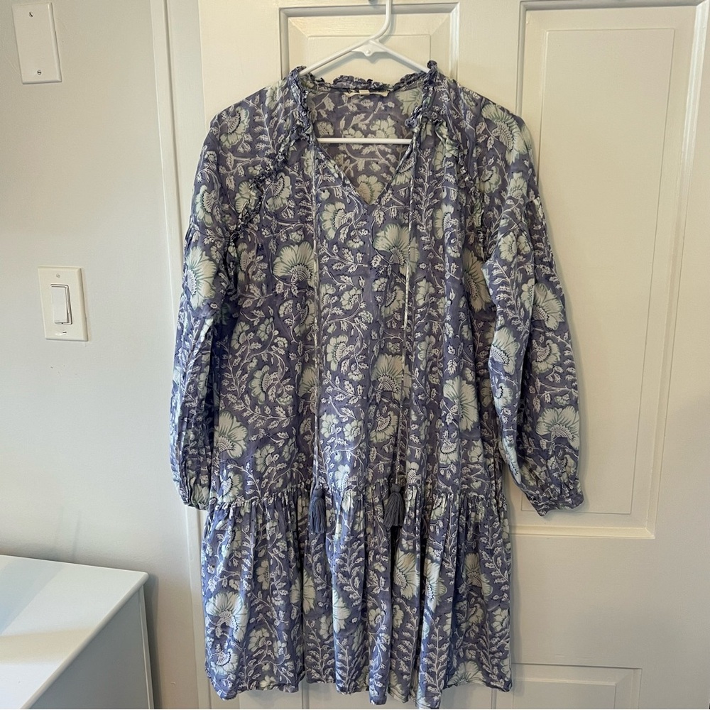 Chic Floral Lavender Mini Dress